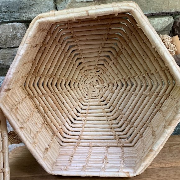 Large Hexagon Wicker Basket Lid Wood Toggle Boho Storage Seagrass Coiled - Picture 4 of 10